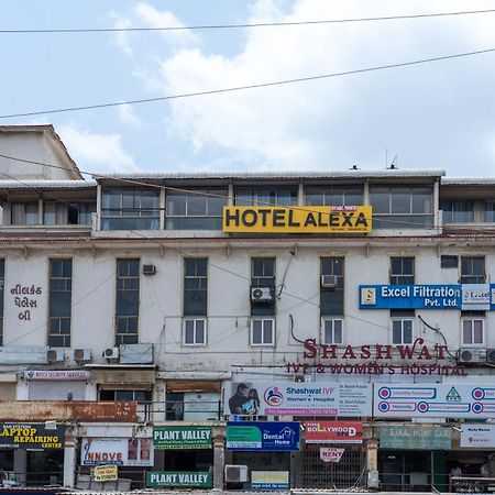Hotel Alexa By Abc アーメダバード エクステリア 写真
